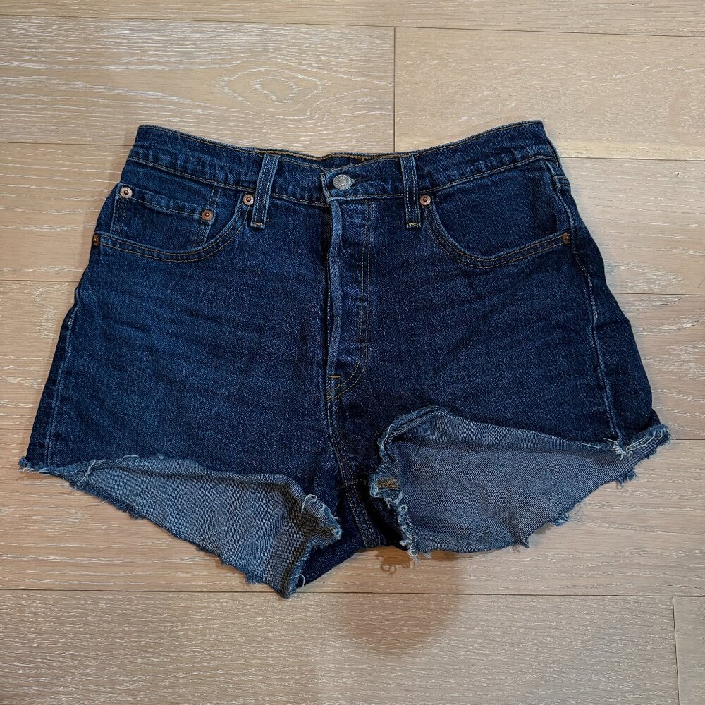 Levi's 501 Shorts (Dark Wash Blue) - Size 29